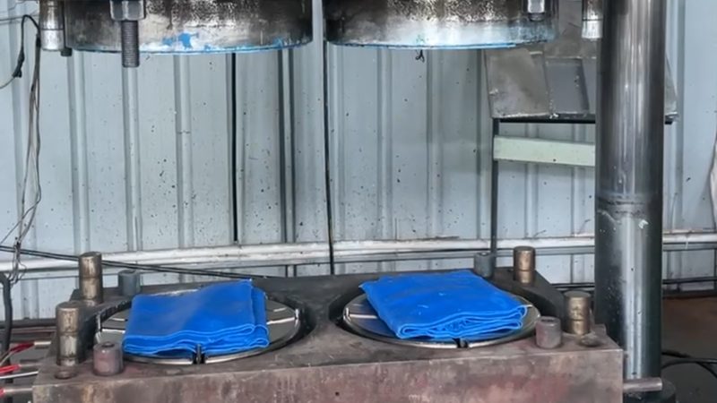 厨具压铸模具：揭秘其选型与制造关键