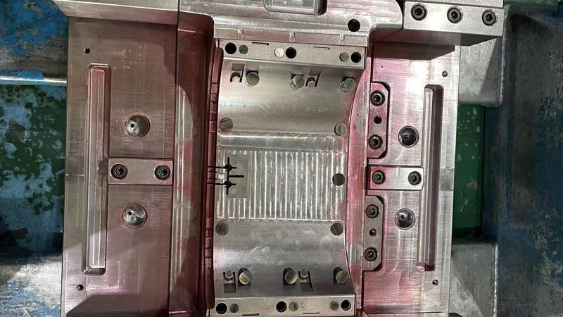 家电注塑模具定制对产品精度影响