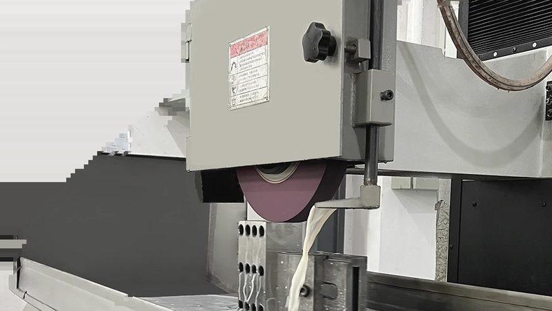 上海汽车模具加工：揭秘高品质模具的诞生之路**