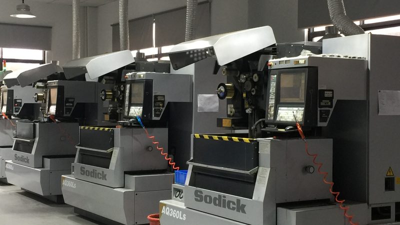 深圳模具加工公差标准：精准工艺背后的秘密